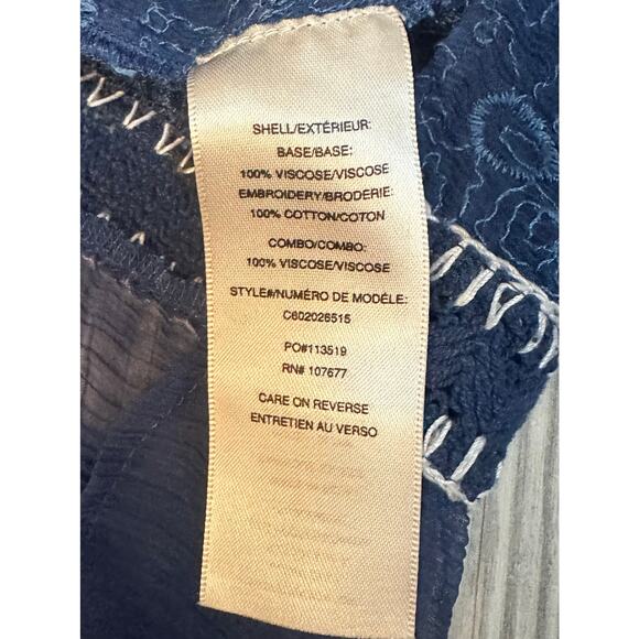 Alice + Olivia Navy Sheet Embroidered Blouse Womens Size Medium Boho Chic V-Neck - Picture 9 of 10